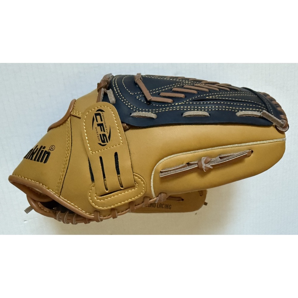 FRANKLIN Field Master - 13" CFS 22601 - Right Hand Throw Baseball Glove - NEW!